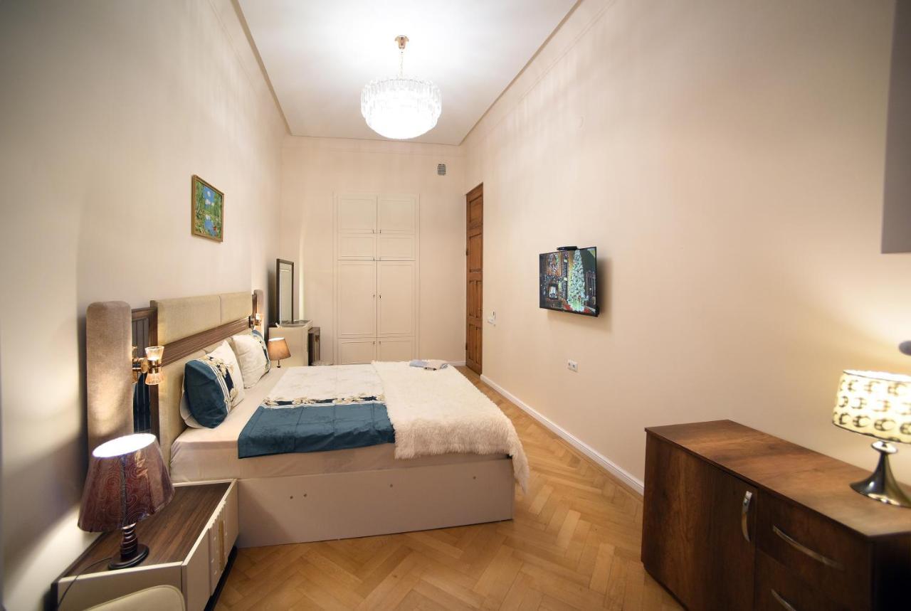 City Lux Hotel Тбилиси Экстерьер фото